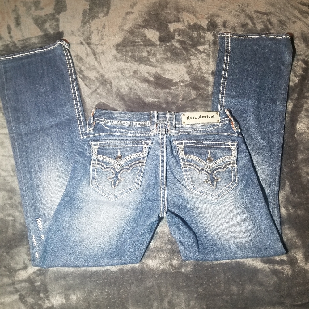 Rock Revival Sz.27